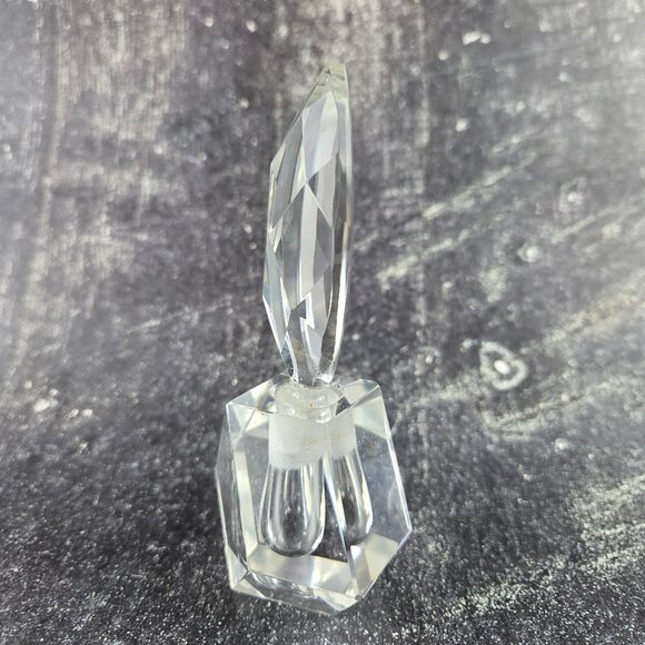 Vintage Hand Cut Highly Polished Prism Clear Crystal Perfume Bottle with Stopper - Picture 3 of 16